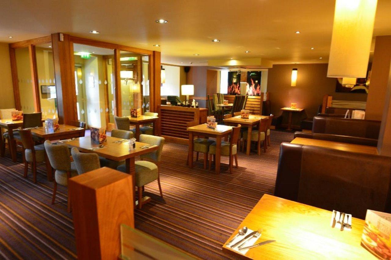 Premier Inn Inverness West Eksteriør billede
